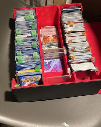 Lotto carte Pokemon da 500 carte senza doppie