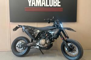 Husqvarna 701 Supermoto Full optional