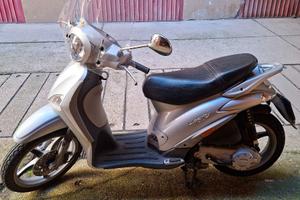 Piaggio Liberty 50, 4 tempi