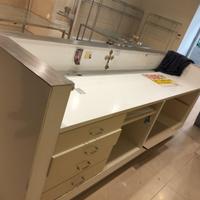 Arredamento negozio