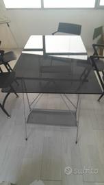 Tavolo in Vetro + 8 sedie calligaris