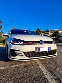 Volkswagen Golf GTI Performance 7.5 2.0 DSG - 2019