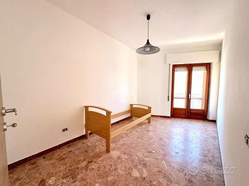 3 LOCALI A JERZU