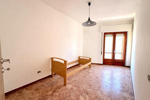3 LOCALI A JERZU