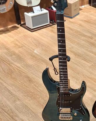Chitarra elettrica Yamaha Pacifica 612VIIFM