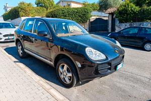 Porsche Cayenne 2005