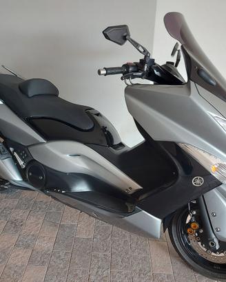 T max 500 ABS del 2011