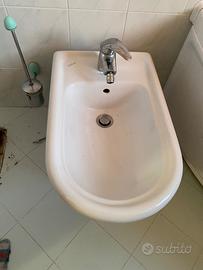 Bidet in ceramica bianca Dolomite