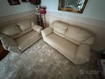 Set 2 divani ecopelle beige