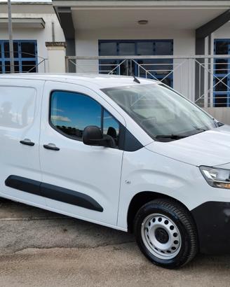 Fiat Doblo' Maxi 3 posti
