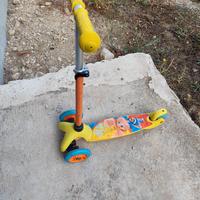 Monopattino bambini topo gigio