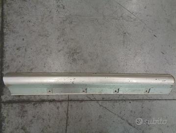 MINIGONNA SINISTRA PER ISUZU TROOPER ANNO 2000