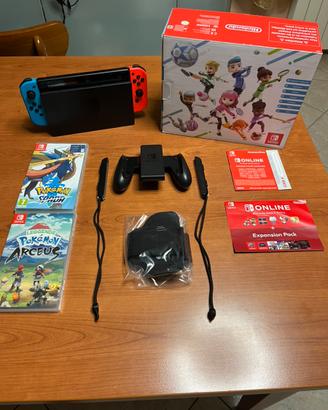 Nintendo Switch + 3 giochi + 15€ ricarica