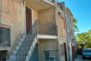Casa piu garage