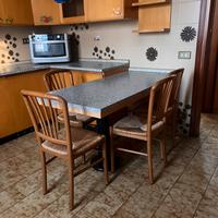 4 sedie in legno da cucina