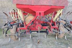 Seminatrice con preparatore 4 m