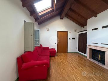 3 LOCALI A BRESCIA