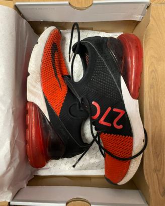 Nike Air Max 270 Flyknit (Rosso/Nero) - Taglia 42