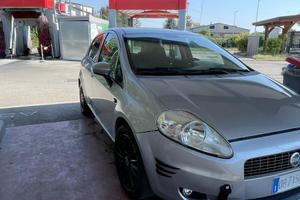 FIAT Grande Punto 1.3 MJT 90 CV 5 porte Dynamic