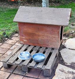 CUCCIA PER CANE IN LEGNO