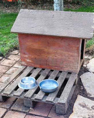 CUCCIA PER CANE IN LEGNO