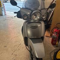 Aprilia Scarabeo 250 cc