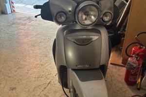 Aprilia Scarabeo 250 cc
