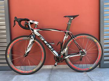 Bici da corsa Fuji Sst 1.0