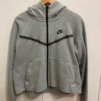 felpa Nike Tech