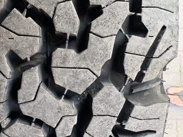 Pneumatici BFGoodrich All-Terrain T/A KO2