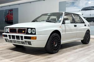 LANCIA DELTA HF INTEGRALE EVOLUZIONE 1 - RESTAURO