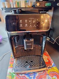 Macchina caffè Philips LatteGo