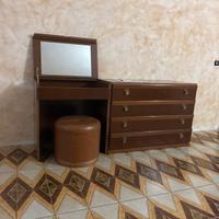 Mobile antico  camera da letto