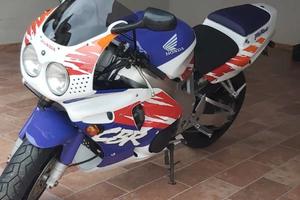 HONDA CBR900