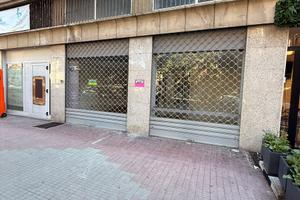 Locale commerciale Via L. Amat n 1 Cagliari