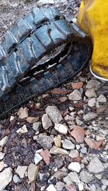 Cingolo in gomma 350x108x42 per Scavatore