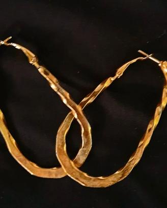 Orecchini color oro