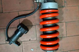 Ammortizzatore posteriore Honda Revere 1990