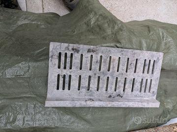 Griglia di basa caminetto SUPRA 256 seminuova