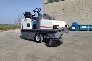 SPAZZATRICE INDUSTRIALE DULEVO 100 EH REVISIONATA