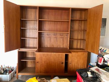 Mobile vintage  anni 60 in legno massello