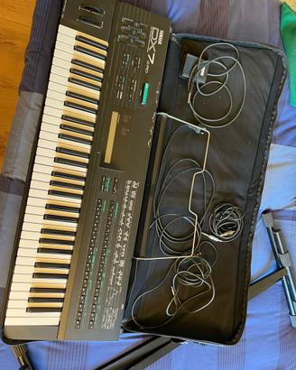 Yamaha Sintetizzatore DX7 FD e accessori