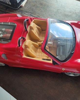 macchina Ferrari da collezione 