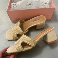 Sandali beige eleganti