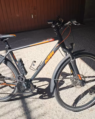Bicicletta KTM X-Life Track Street. Bollate Milano
