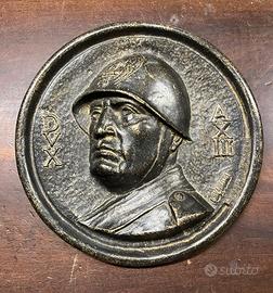 Medaglione bronzo Mussolini Duce AXIII firma Landi