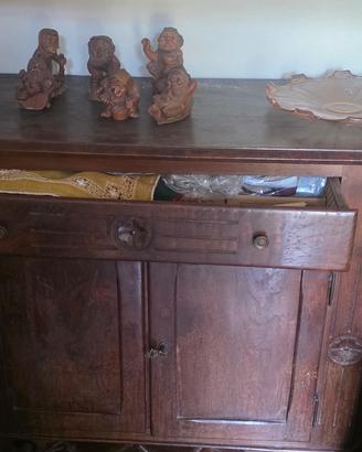 credenza in castagno fine '800