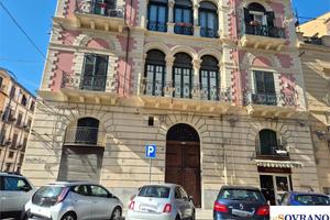 P.PE SCORDIA: BIVANI ARREDATO E CORREDATO