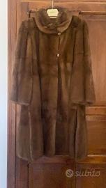 Vendessi pelliccia visone lunga