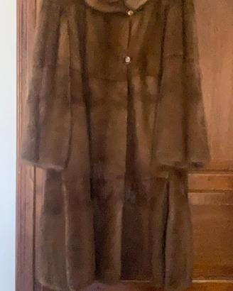 Vendessi pelliccia visone lunga
